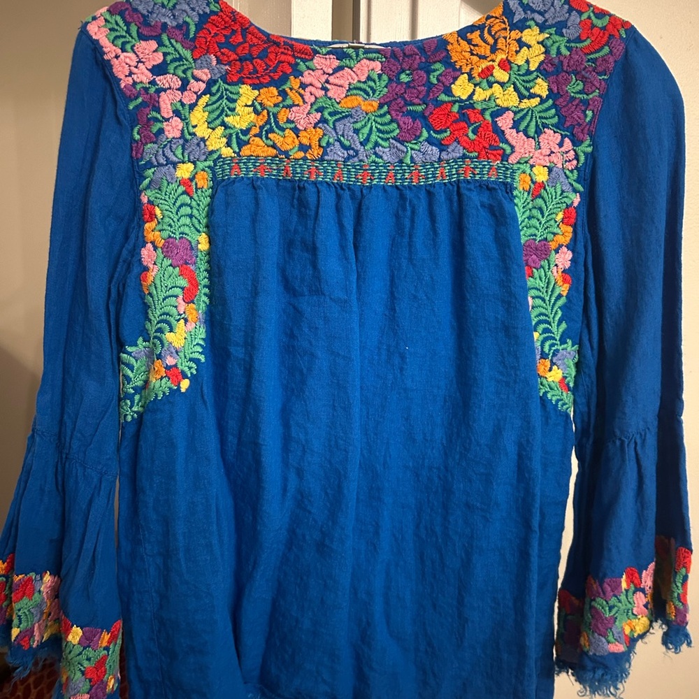 Embroidered Blue Women's Top NWOT